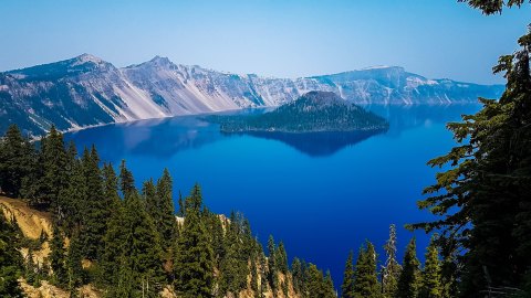 The Deepest Lake In The Country Is Right Here In Oregon And You'll Want To Explore It