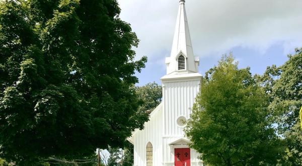 This Island Parish Near Cleveland Has The Oldest Wooden Church In Ohio