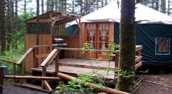 The One-Of-A-Kind Campground In Oregon That You Must Visit Before Summer Ends