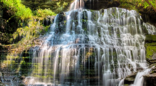 The Secret Waterfalls In Tennessee That Most People Don’t Know About