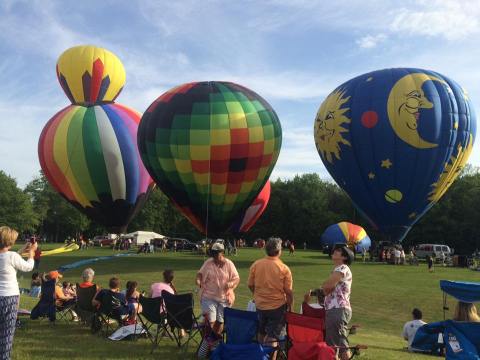 Spend The Day At This Hot Air Balloon Festival Near Pittsburgh For A Uniquely Colorful Experience