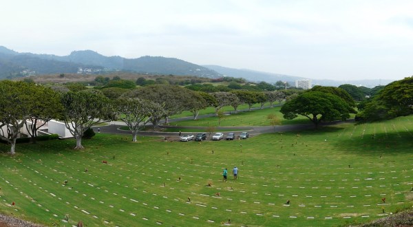 Millions Of People Visit This Military Cemetery And Memorial In Hawaii Each Year