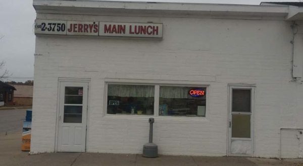 This Little Luncheonette In Iowa Serves Up Some Of The Best Food You’ll Ever Try