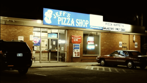 This Pizza Buffet In Kansas Is A Deliciously Awesome Place To Dine
