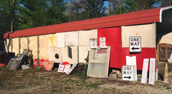 This Giant Outdoor Flea Market Has Been A Popular Indiana Weekend Attraction For Half A Century