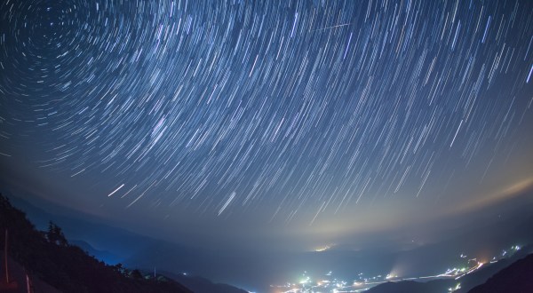 There’s An Incredible Meteor Shower Happening This Summer And Massachusetts Has A Front Row Seat