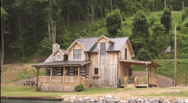 This Historic Lakefront Cabin Is The Virginia Getaway You Didn’t Know You Needed