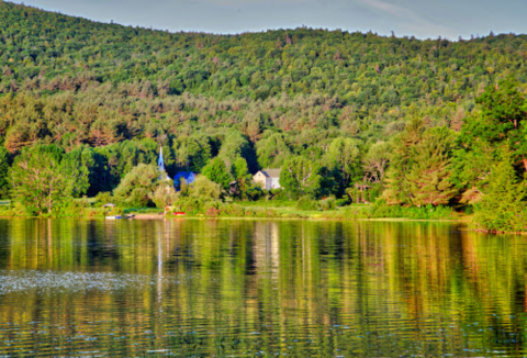 This Gorgeous Church Hiding In New Hampshire Is Nothing Short Of Heavenly