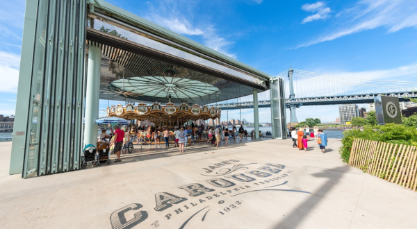 The Waterfront Carousel In New York That Has The Most Magical View