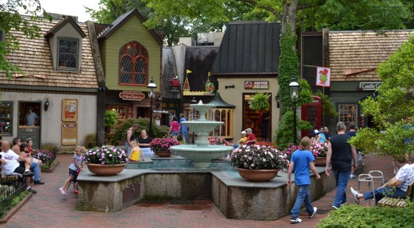 Take A Road Trip To This Quaint Shopping Village In The Hills Of East Tennessee