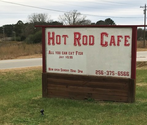 The Car-Themed Restaurant In Alabama That'll Take You Off The Beaten Path