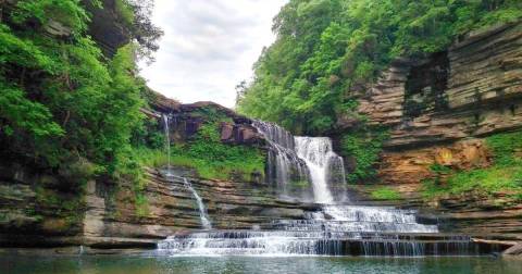 Tennessee's Most Refreshing Hike Will Lead You Straight To A Beautiful Swimming Hole
