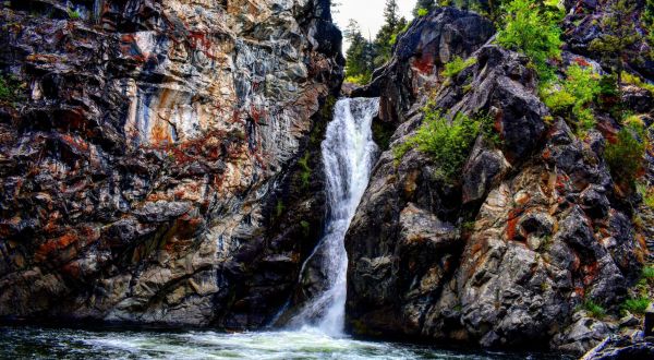 The Secret Waterfall In Montana That Most People Don’t Know About