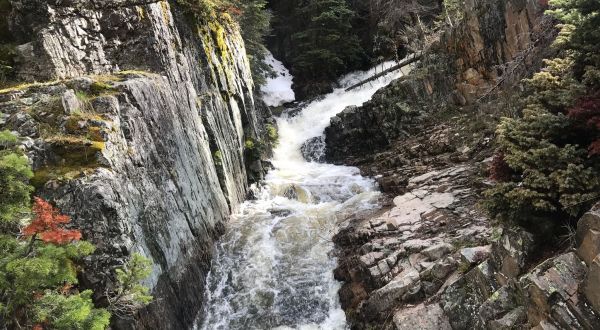 The Secret Waterfall In Wyoming That Most People Don’t Know About