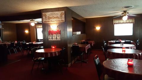 This Unassuming Wisconsin Supper Club Looks Just Like Someone's House And Has Dirt Cheap Prices