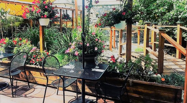 Dine In A Magical Outdoor Garden At This One Restaurant In Rhode Island