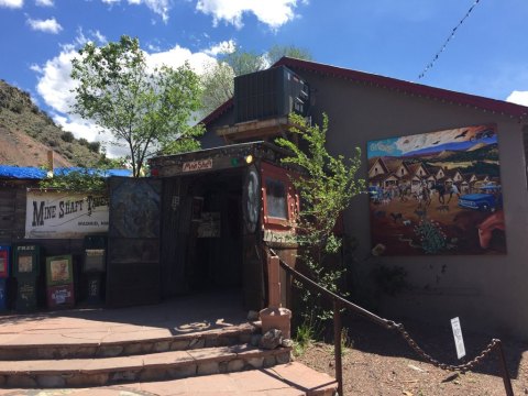 Head Underground At This Unique Mining-Themed Restaurant In New Mexico