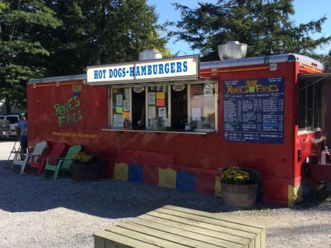 8 Tiny Roadside Food Shacks In Vermont So Delicious They're Worth Turning Around For