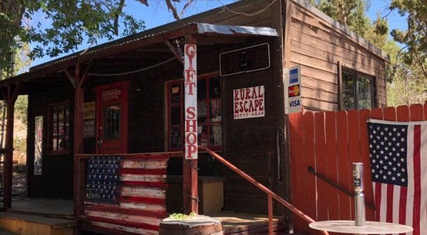 This Down-Home Saloon In Nevada Is A Real Diamond In The Rough That You’ll Want To Visit
