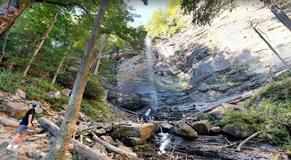 If You Only Take One Waterfall Hike In South Carolina This Summer, Make It This One