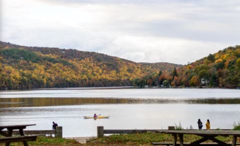 10 Amazing State Parks In Connecticut That Are Perfect For Your Next Kayaking Adventure