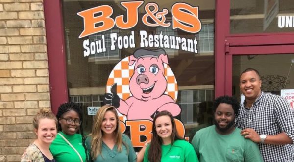 This Tennessee Barbecue Joint Is A Secret That’s Too Good To Keep