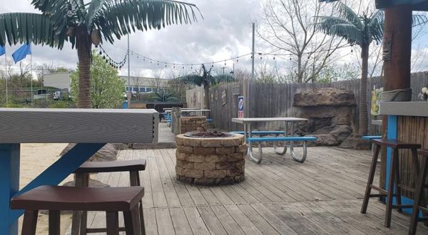 Sink Your Toes In The Sand At This One-Of-A-Kind Tiki Bar In Pittsburgh