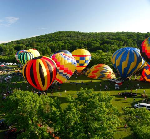 This Magical Hot Air Balloon Glow In Vermont Will Light Up Your Summer