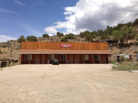 Staying In This Ghost Town Motel May Just Be The Creepiest Thing You Can Do In Nevada