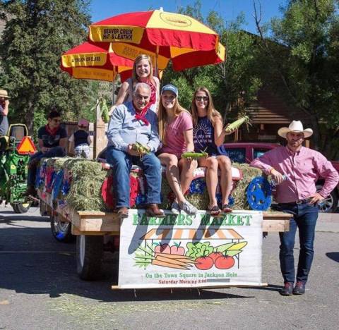 You'll Want To Stuff Your Face At The Best Summertime Foodie Market In Wyoming