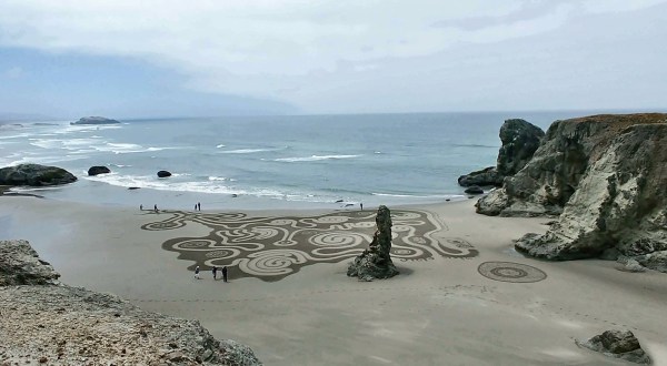 You Can Only See These One Of A Kind Sand Labyrinths In Oregon And They’re Amazing