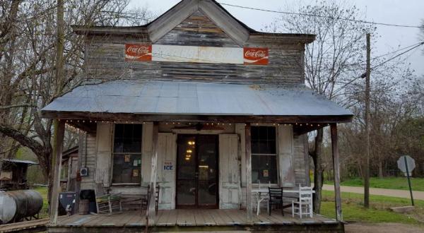 The Charming Mississippi General Store That’s Been Open Since The 1800s