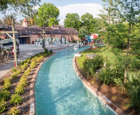 Beat The Heat With A Trip Down This 750-Foot Lazy River In New Orleans