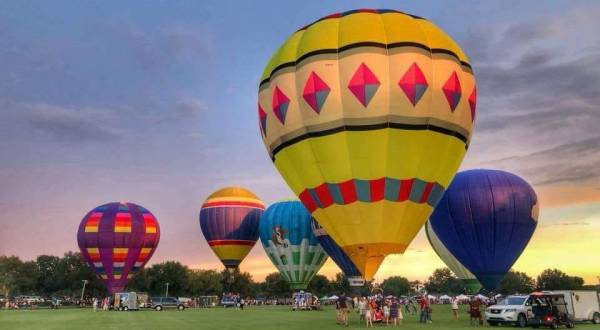 This Magical Hot Air Balloon Glow In Georgia Will Light Up Your Summer