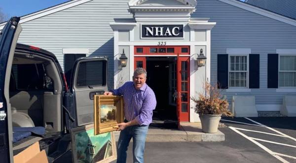 You Could Spend All Day At This One-Stop-Antique-Shop In New Hampshire