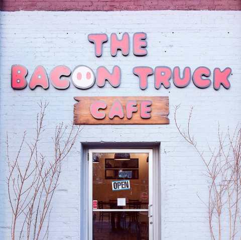 Satisfy All Your Cravings At This Scrumptious Bacon-Themed Cafe In Massachusetts