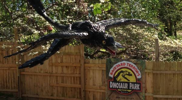 Walk With The Dinosaurs At This Prehistoric Park In Tennessee