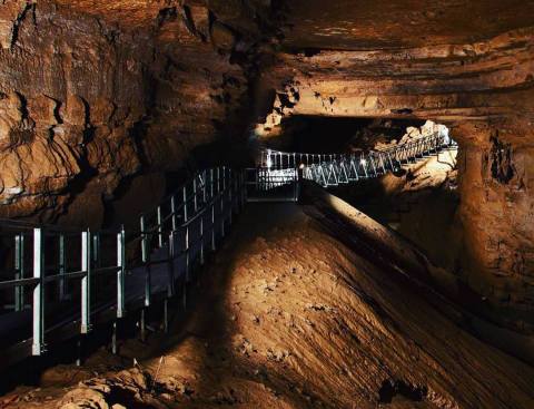 This Underground Swinging Bridge In Kentucky Is The World's Longest