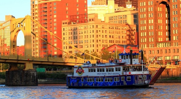 Hop Aboard This Dinner Boat In Pittsburgh Where Both The Views And The Food Are Spectacular