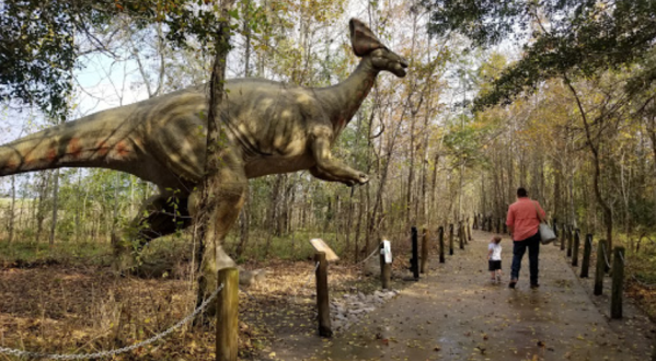 You Can Walk With Dinosaurs At This Prehistoric Park In Louisiana