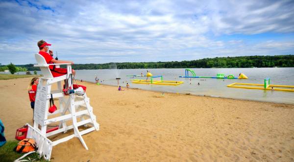Summer In Greater Cleveland Isn’t Complete Without A Road Trip To This Beach With An Inflatable Wonderland