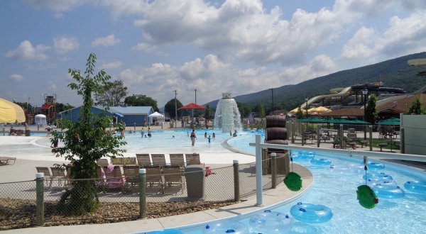 This 1,200-Foot Lazy River Near Pittsburgh Has Summer Written All Over It