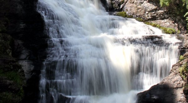 Take This Easy Trail To An Amazing Triple Waterfall In Pennsylvania