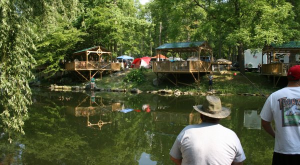 5 Campgrounds In Tennessee Perfect For Those Who Hate Camping