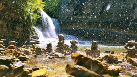 This Two-Tiered Waterfall Near Nashville Is Definitely Worth The Hike