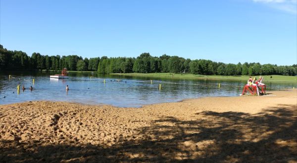 The Hidden Beach In Indiana With Clear Waters That Rival The Caribbean