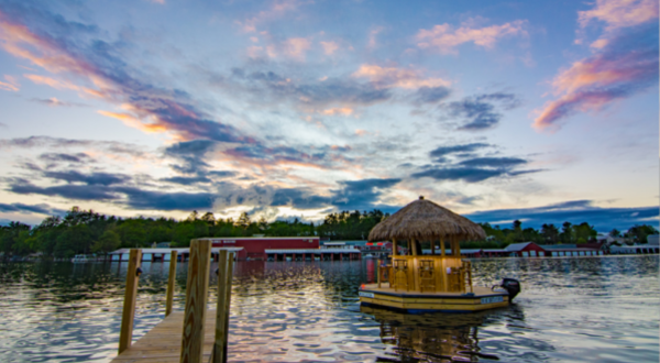 You Can Cruise Around Lake Winnipesaukee On This Floating Tiki Bar In New Hampshire