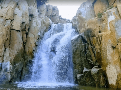The Hidden Waterfall In Southern California That Practically No One Knows About