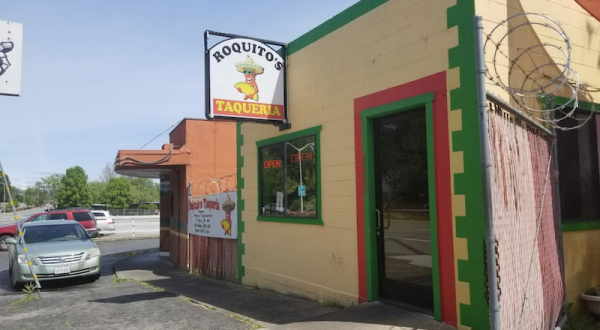 This Little Hole-In-The-Wall Taqueria In Northern California Serves Mexican Food To Die For