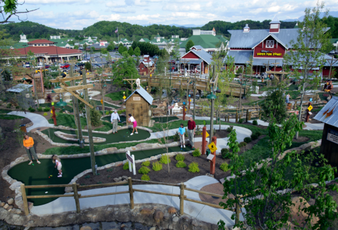 This Farm Themed Mini Golf Course In Tennessee Is Insanely Fun